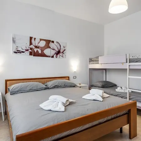 Casa Fiora, A 50 M Dal Mare * San Vincenzo