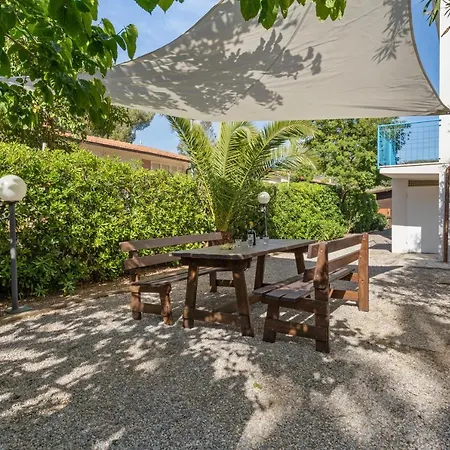 Casa Fiora, A 50 M Dal Mare San Vincenzo