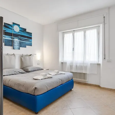 Casa Fiora, A 50 M Dal Mare *