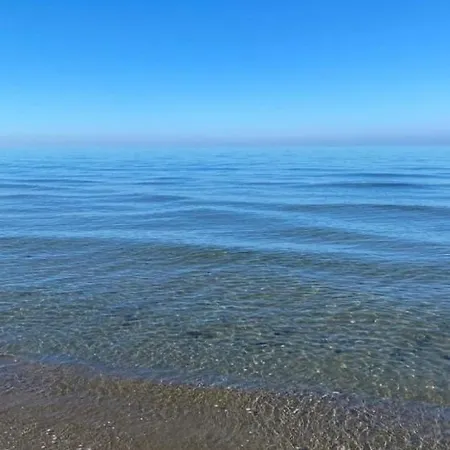 Apartment Casa Fiora, A 50 M Dal Mare *